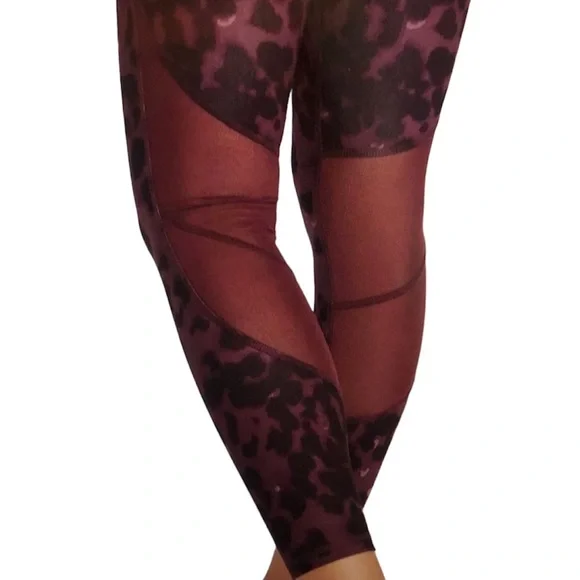 NWOT All In Motion Leopard Print 7/8 Legging & Sports Bra Set Size Small - Picture 7 of 16